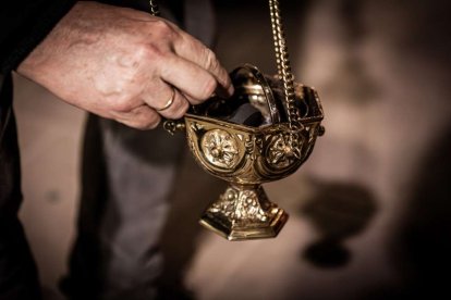 Ambas cobradías desfilaron en el Martes Santo