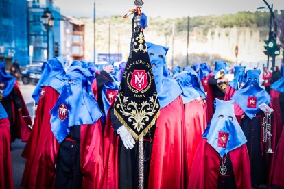 La Verónica y Jesús Caído en su emotiva salida desde San Pedro este Jueves Santo.