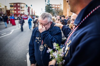 La Verónica y Jesús Caído en su emotiva salida desde San Pedro este Jueves Santo.