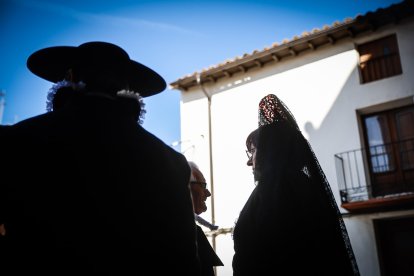Los Felipecuartos de la Vera Cruz durante la procesión del Viernes Santo en Ágreda.