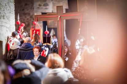 Los Felipecuartos de la Vera Cruz durante la procesión del Viernes Santo en Ágreda.