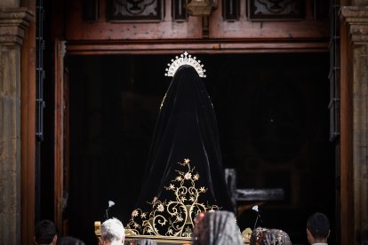 Los Felipecuartos de la Vera Cruz durante la procesión del Viernes Santo en Ágreda.
