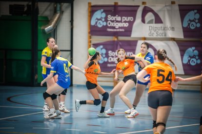 36 equipos de cantera en un torneo ya internacional.