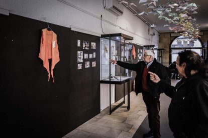 La semana cultural arranca con una muestra fotográfica de la historia de la peña