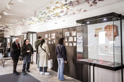 La semana cultural arranca con una muestra fotográfica de la historia de la peña