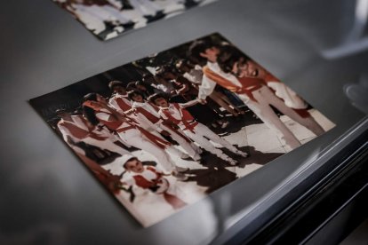 La semana cultural arranca con una muestra fotográfica de la historia de la peña