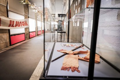 La semana cultural arranca con una muestra fotográfica de la historia de la peña