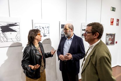 La muestre acoge viñetas de Andrés Rábago relacionadas con el agua