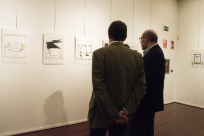 La muestra pretende concienciar sobre los problemas medioambientales