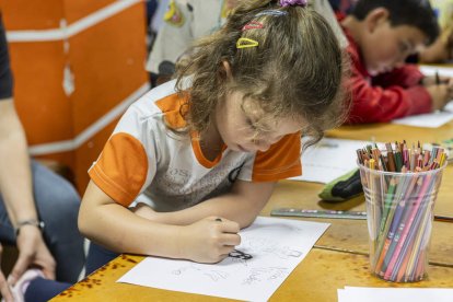 Concurso de dibujo y chocolatada para los más pequeños