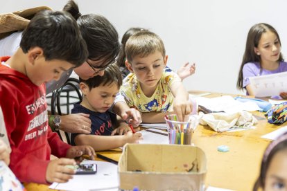 Concurso de dibujo y chocolatada para los más pequeños