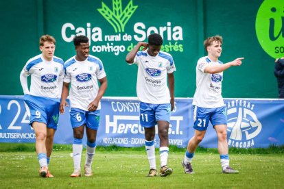 El equipo adnamantino se lleva el derbi provincial por 5-0