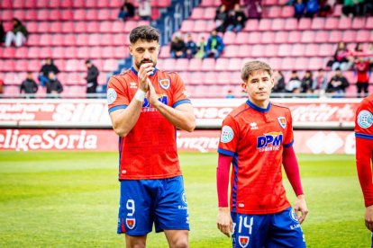 Victoria para mantenerse vivo en la pelea y que sirve de homenaje a la cantera y la afición