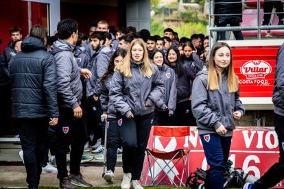 Victoria para mantenerse vivo en la pelea y que sirve de homenaje a la cantera y la afición
