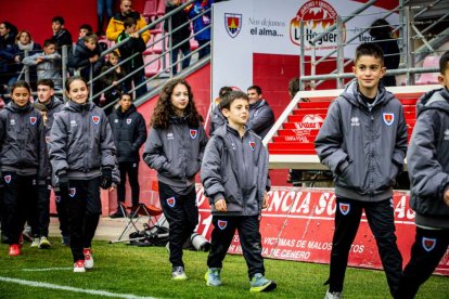 Victoria para mantenerse vivo en la pelea y que sirve de homenaje a la cantera y la afición