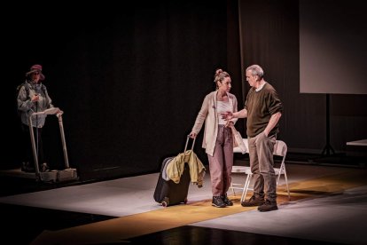 Ni flores ni funeral ni cenizas ni tantán, una obra de teatro sobre los cuidados paliativos