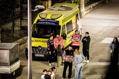 Una plaza abarrotada para celebrar el Día de Castilla y León