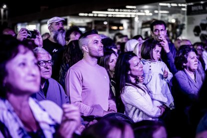 Una plaza abarrotada para celebrar el Día de Castilla y León
