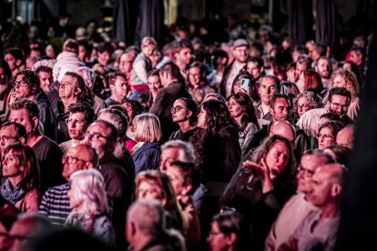 Una plaza abarrotada para celebrar el Día de Castilla y León