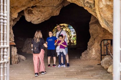 Una fiesta literaria para rendir homenaje a Juan Antonio Gaya Nuño y su obra El Santero de San Saturio