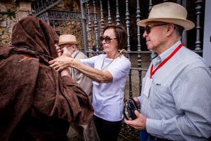 Una fiesta literaria para rendir homenaje a Juan Antonio Gaya Nuño y su obra El Santero de San Saturio