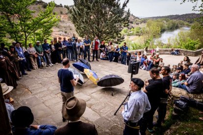 Una fiesta literaria para rendir homenaje a Juan Antonio Gaya Nuño y su obra El Santero de San Saturio