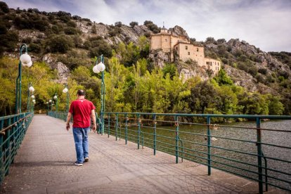 Una fiesta literaria para rendir homenaje a Juan Antonio Gaya Nuño y su obra El Santero de San Saturio