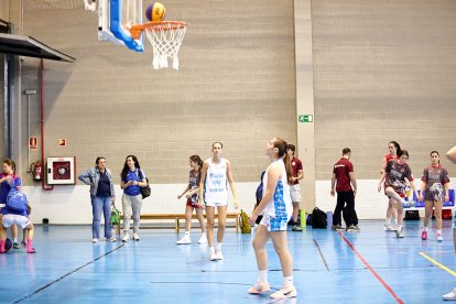 Más de 100 partidos de baloncesto fueron los disputados en el San Andrés