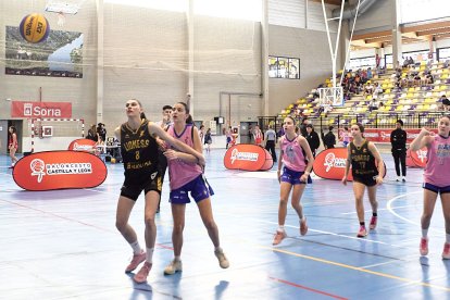 Más de 100 partidos de baloncesto fueron los disputados en el San Andrés