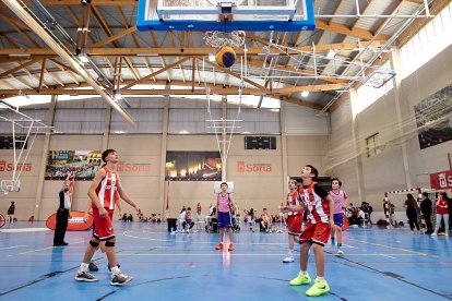 Más de 100 partidos de baloncesto fueron los disputados en el San Andrés