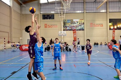 Más de 100 partidos de baloncesto fueron los disputados en el San Andrés