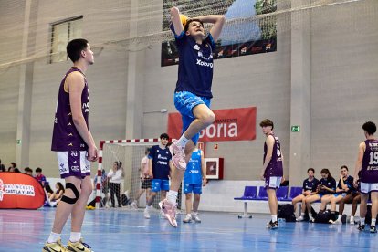Más de 100 partidos de baloncesto fueron los disputados en el San Andrés