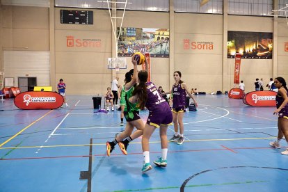 Más de 100 partidos de baloncesto fueron los disputados en el San Andrés