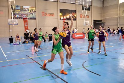 Más de 100 partidos de baloncesto fueron los disputados en el San Andrés