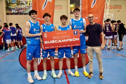 Más de 100 partidos de baloncesto fueron los disputados en el San Andrés