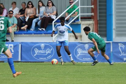El Almazán cayó derrotado en La Arboleda