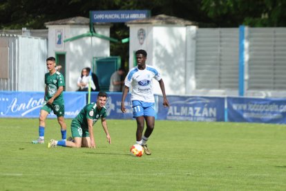 El Almazán cayó derrotado en La Arboleda