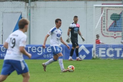 El Almazán cayó derrotado en La Arboleda