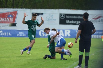 El Almazán cayó derrotado en La Arboleda