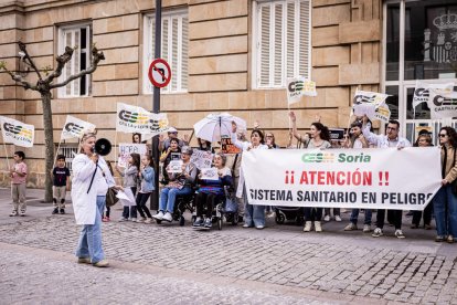 Reclaman un estatuto profesional propio, reconocimiento de la categoría y acabar con una abusiva jornada laboral