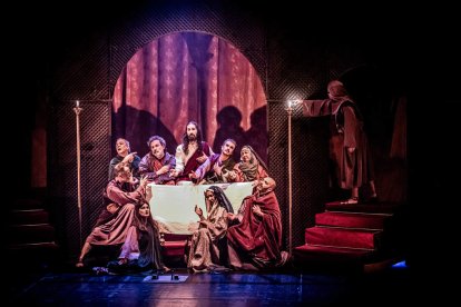 Una obra de teatro inspirada en los desfiles de Semana Santa