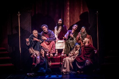 Una obra de teatro inspirada en los desfiles de Semana Santa