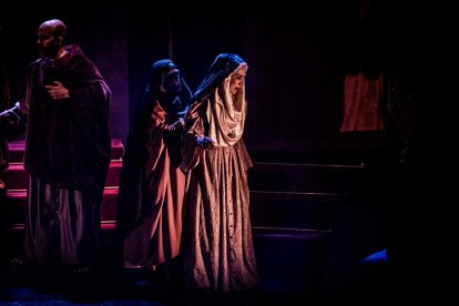 Una obra de teatro inspirada en los desfiles de Semana Santa