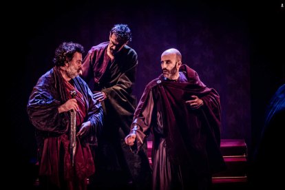 Una obra de teatro inspirada en los desfiles de Semana Santa