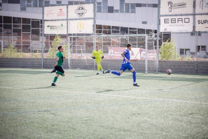 El club celebra su primer ascenso a Tercera Federación.