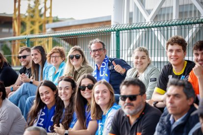 El club celebra su primer ascenso a Tercera Federación.