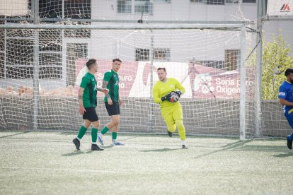 El club celebra su primer ascenso a Tercera Federación.