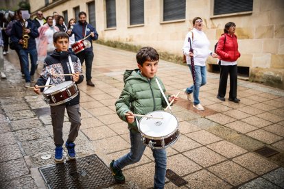 Los sorianos celebran el Catapán en los locales de cuadrilla.