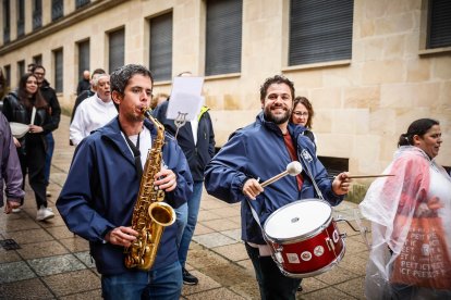 Los sorianos celebran el Catapán en los locales de cuadrilla.