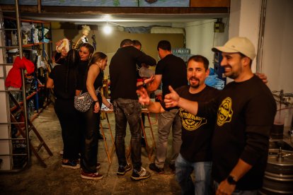 Los sorianos celebran el Catapán en los locales de cuadrilla.